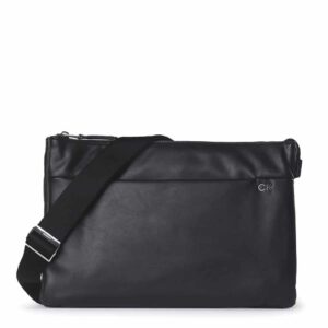 torby na ramię marki calvin klein model k50k509568 kolor czarny. torby męskie. sezon: jesień/zima