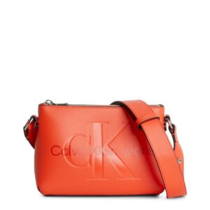 torby na ramię marki calvin klein model k60k610681 kolor czerwony. torby damskie. sezon: wiosna/lato