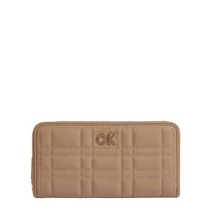 portfel marki calvin klein model k60k609912 kolor brązowy. akcesoria damskie. sezon: jesień/zima