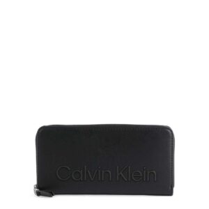 portfel marki calvin klein model k60k610263 kolor czarny. akcesoria damskie. sezon: wiosna/lato