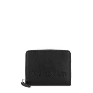 portfel marki calvin klein model k60k610264 kolor czarny. akcesoria damskie. sezon: wiosna/lato