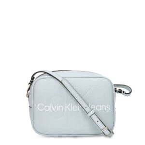 torby na ramię marki calvin klein model k60k610275 kolor niebieski. torby damskie. sezon: wiosna/lato