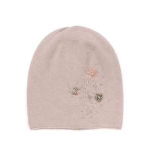czapka winter flower