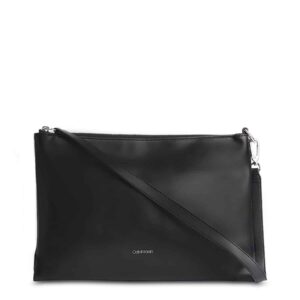 torby naramienne marki calvin klein model k60k610268 kolor czarny. torby damskie. sezon: jesień/zima