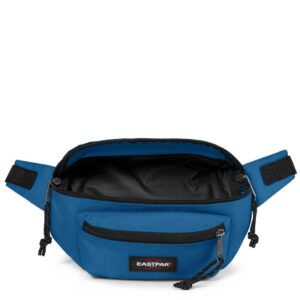 saszetka marki eastpak model doggy-bag kolor niebieski. torby dla obu płci. sezon: cały rok